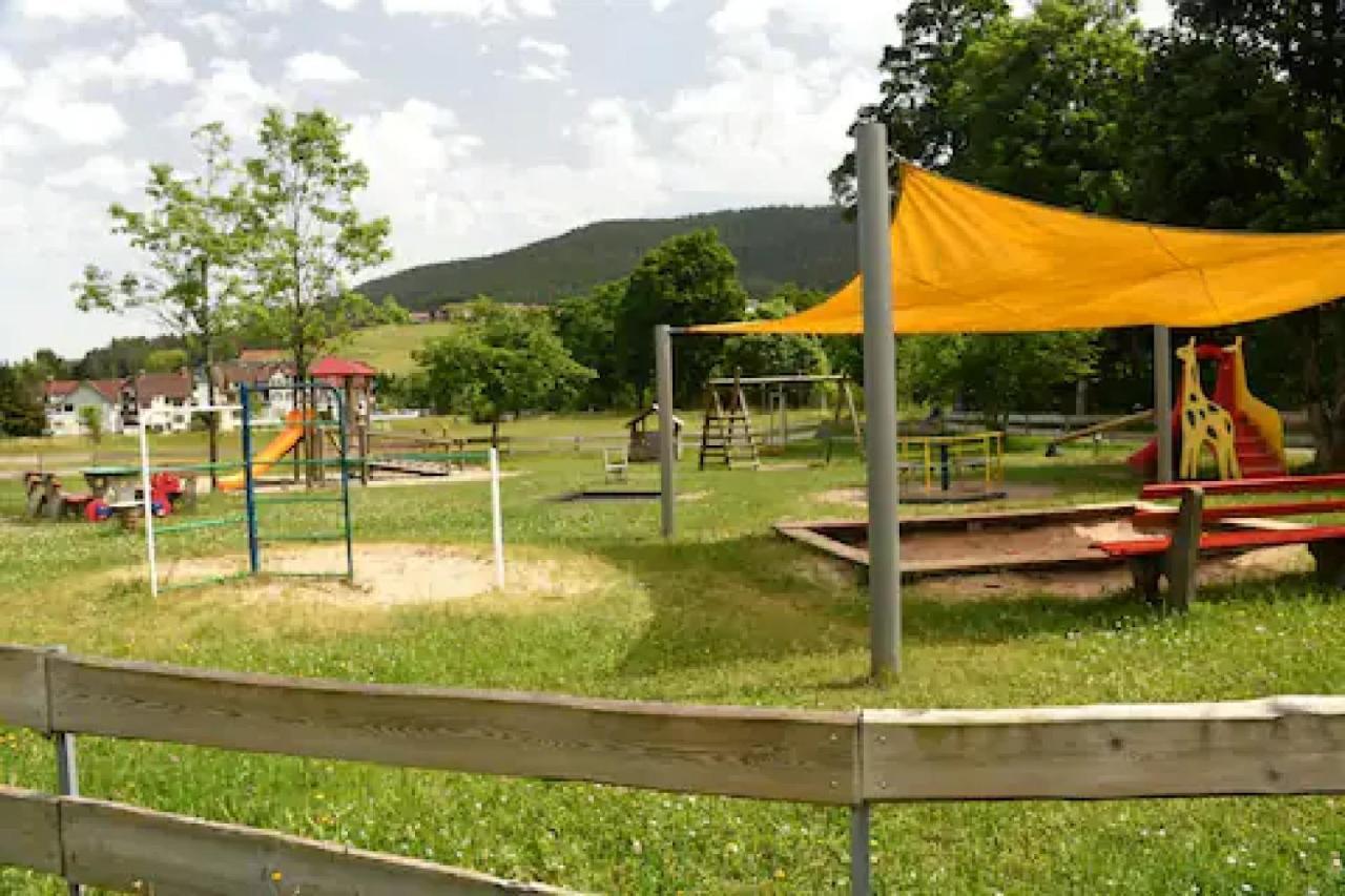 Ferienwohnung, Sauna & Gaestekarte Gratis Im Schwarzwald Baiersbronn Buitenkant foto